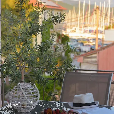 G & K Apartment Lefkada City